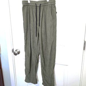 Shein Green Corduroy Pants Baggy Size Medium
